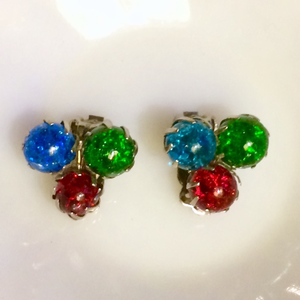 Vintage Clip-on Earrings